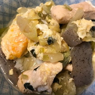 こんにゃくでカサ増し☆白菜で親子丼